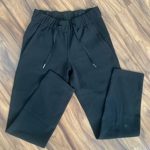 Lululemon On the Fly Pants Woven
